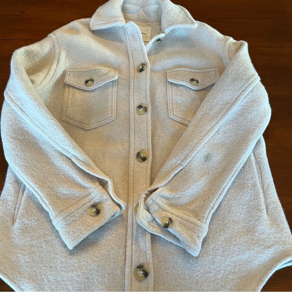 Aritzia Wilfred Free 100% Merino Wool The Ganna Shacket Shirt Jacket XS - Picture 10 of 10